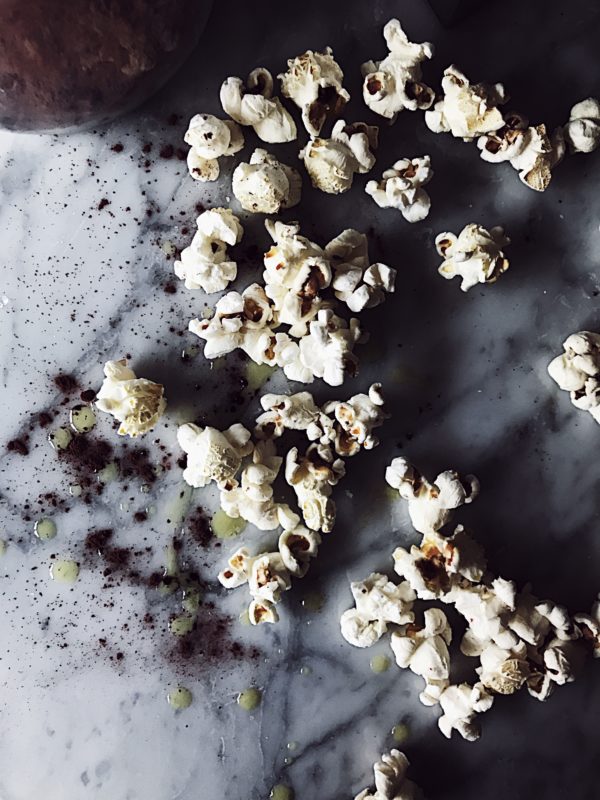 cinnamon, olive oil & cocoa popcorn recipe