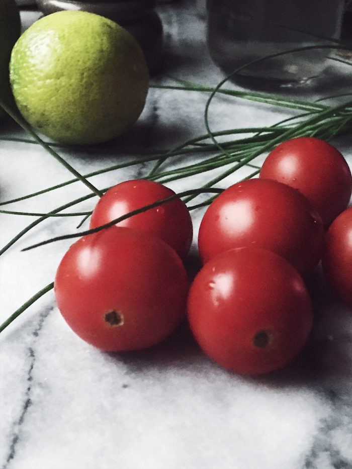 A strawberry salad recipe: strawberry tomato salad. Get this Italian salad recipe and more homemade Italian recipes on Gourmet Project, a Rome based Italian food blog.