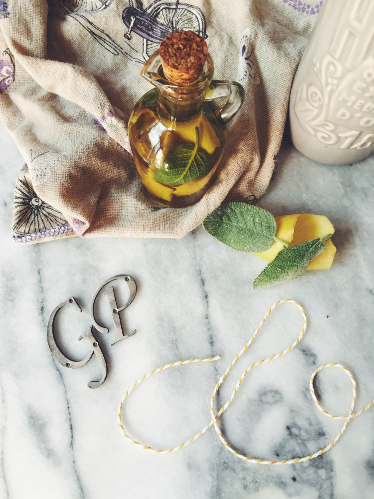 Apple & Sage Infused Olive oil